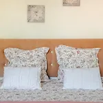 D'hote Rubis 3* Genouille (Charente-Maritime)