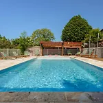 D'hote Rubis Bed & Breakfast Genouille (Charente-Maritime)