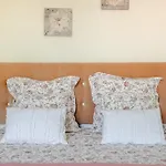 D'hote Rubis Bed & Breakfast Genouille (Charente-Maritime)