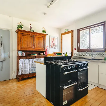 לינה וארוחת בוקר D'hote Rubis Genouille (Charente-Maritime)