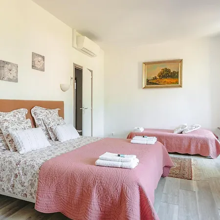 D'hote Rubis Bed and Breakfast 3*
