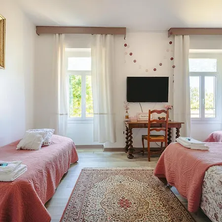 D'hote Rubis 3* Genouille (Charente-Maritime)