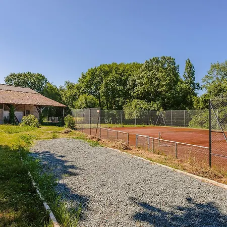 Bed and Breakfast D'hote Rubis Genouille (Charente-Maritime)