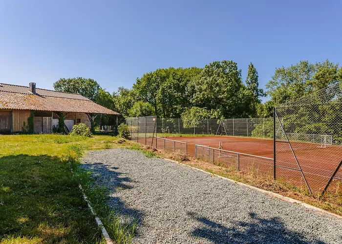 D'hote Rubis Genouille (Charente-Maritime)