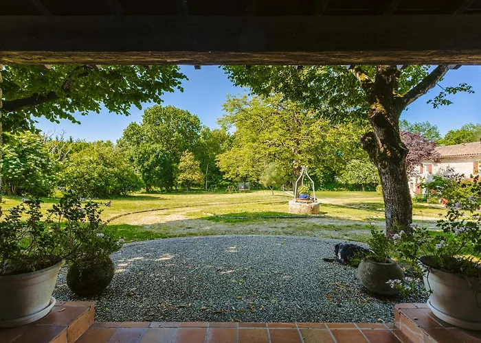 Bed and breakfast D'hote Rubis 3*